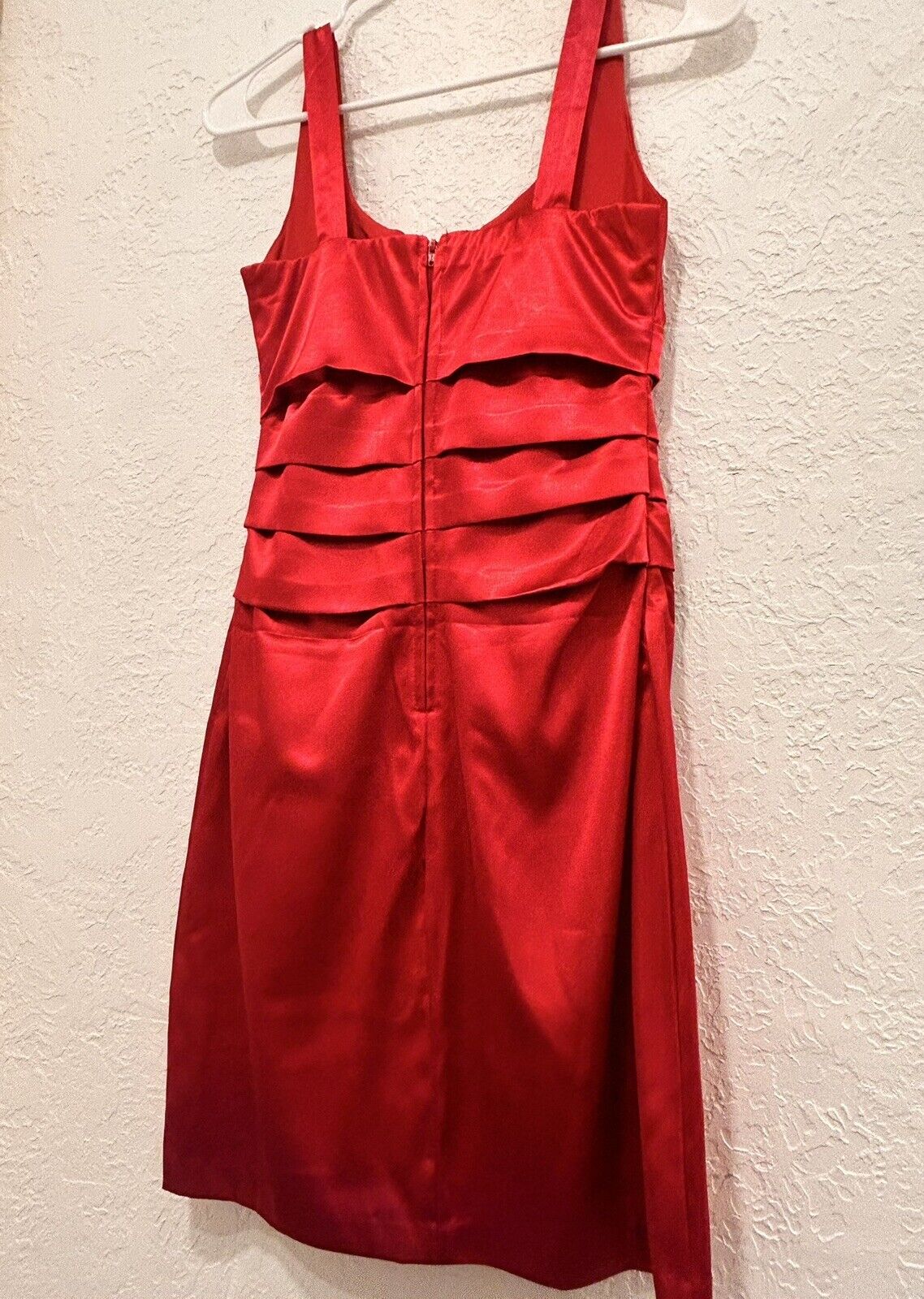 Womens Stunning Red Satin Sleeveless Dress Above … - image 8