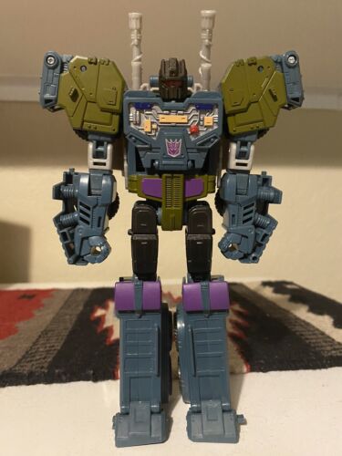 Hasbro Transformers Combiner Wars Voyager Onslaught - 第 1/3 張圖片