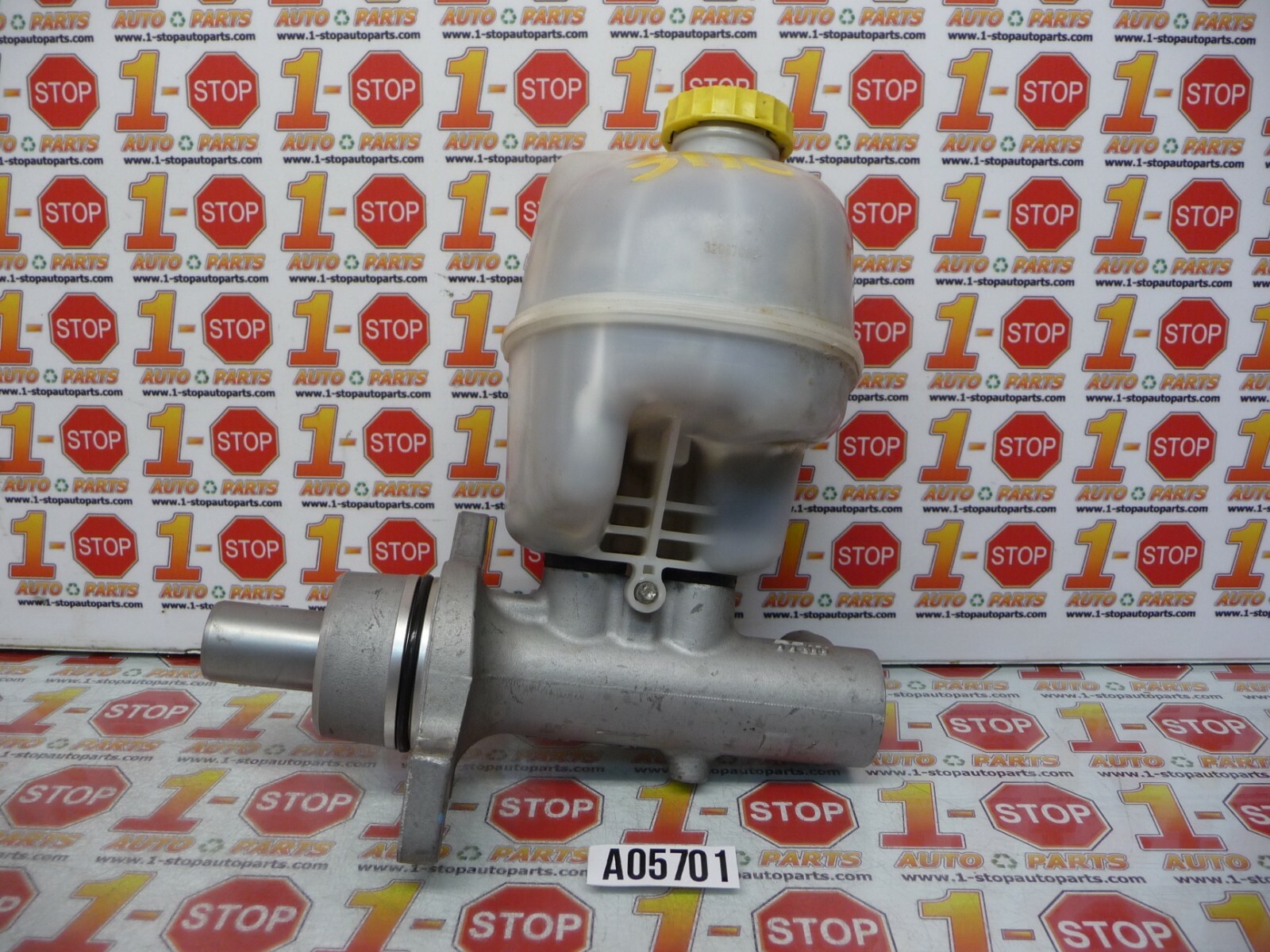 20072017 DODGE RAM 1500 BRAKE MASTER CYLINDER 68000908AA OEM eBay