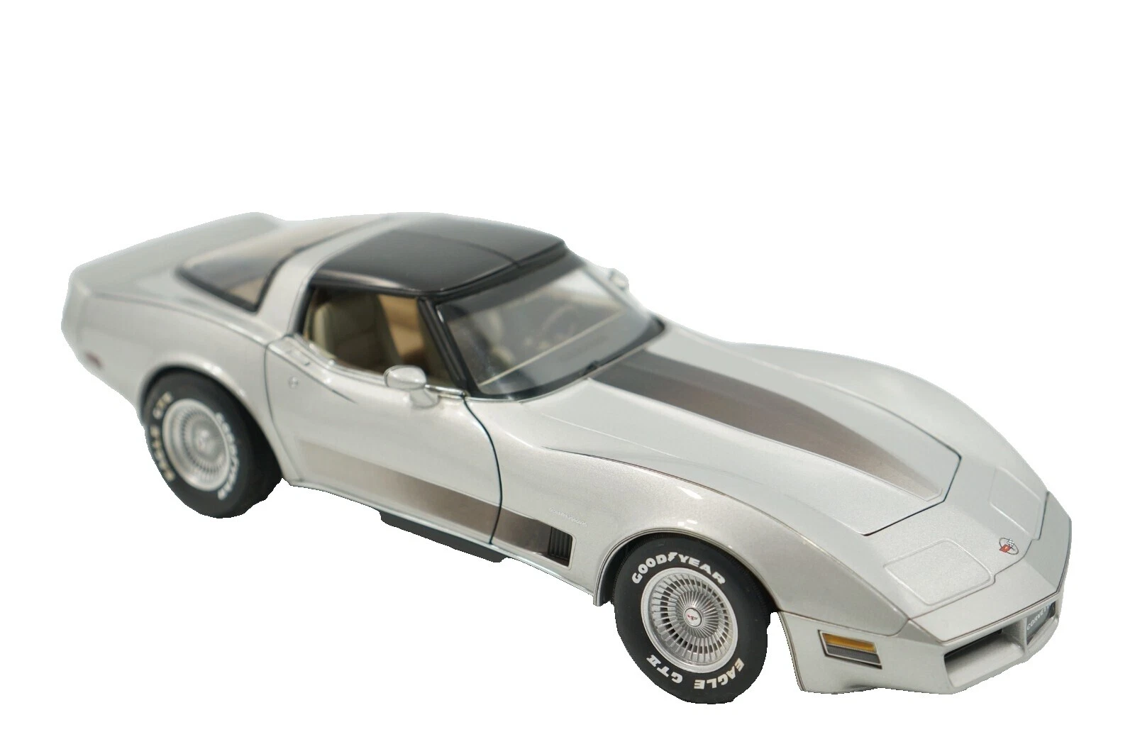 AUTOart Chevrolet Contemporary Manufacture Diecast Cars