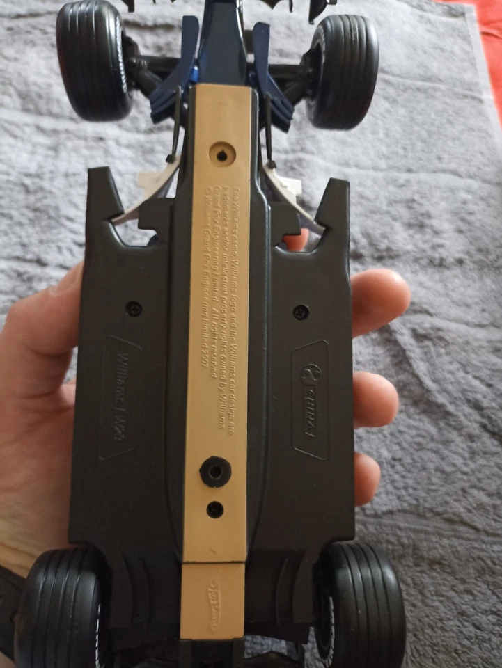 Modellino F1 1:18 Williams Toyota FW29 Hot Wheels - Immagine 4 di 4