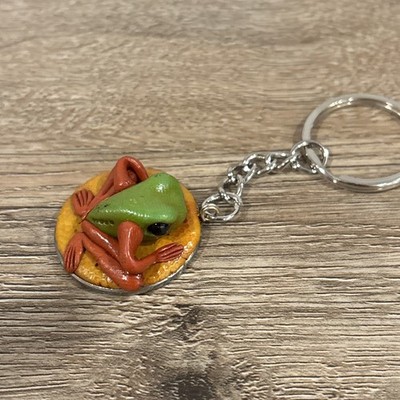 1985 Colones Coin Costa Rica Frog Keychain Key Chain Unique Up