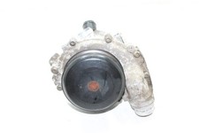 Pompe à eau Mercedes 200