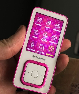 Samsung YP-Q3 Mp3 Player 4gb - UKW Radio - Video - Foto - Text - Aufnahme
