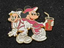 a BIG PINS PIN  DISNEY MICKEY MAC DONALD COCA COLA 5CM HAUT