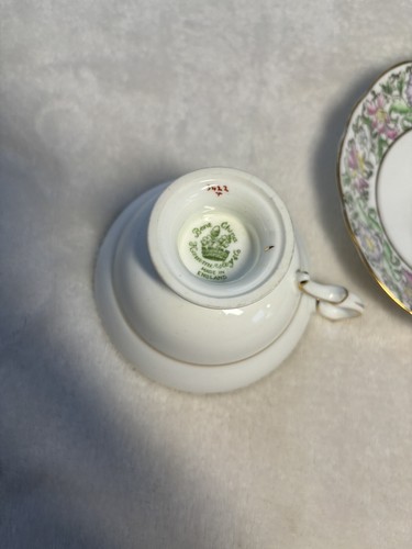 Vintage Hammersley & Co Tea Cup Saucer Bone China Floral Pink Green Violet - Picture 2 of 6