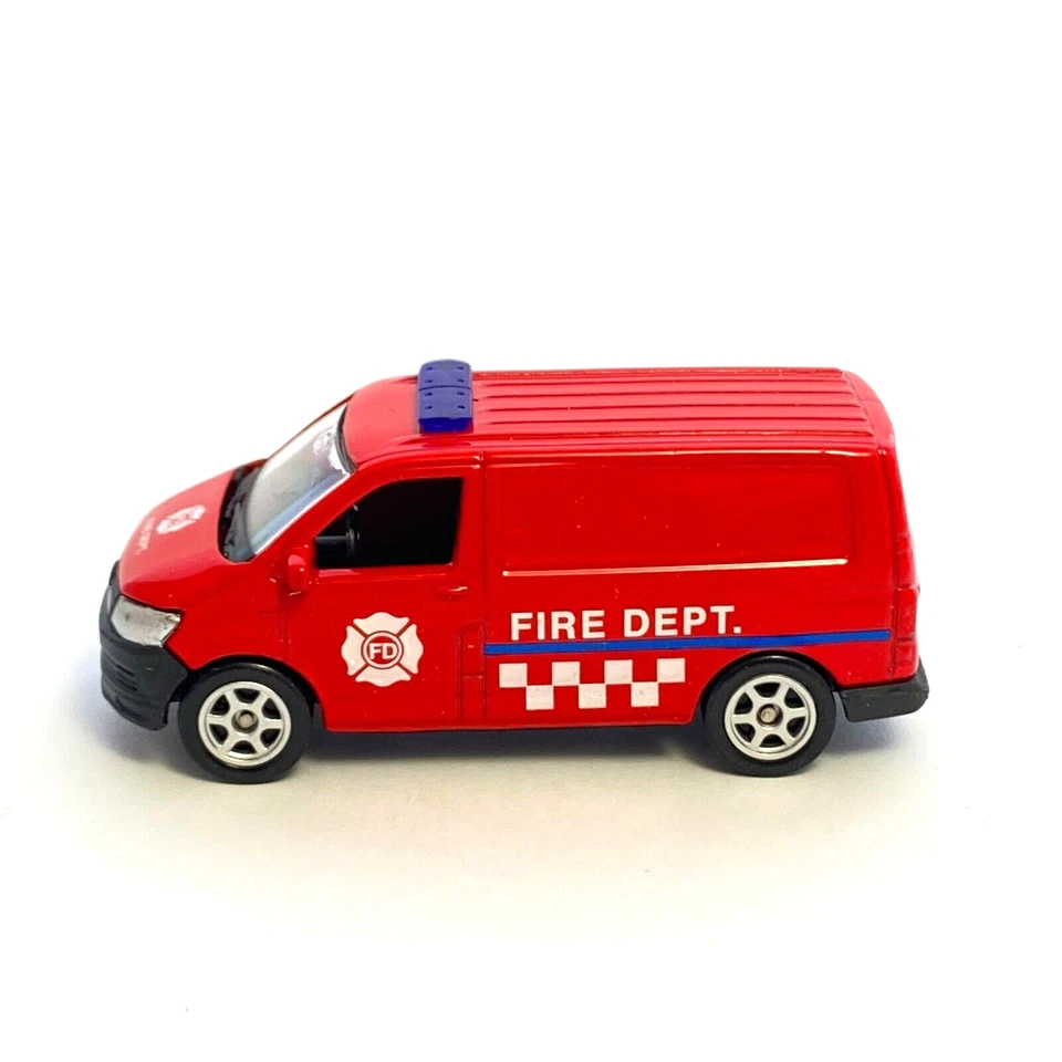 Volkswagen Transporter T6 Van Red Welly 1:60 1:64 Series 52373 3" inch Toy Car - Image 2 of 4