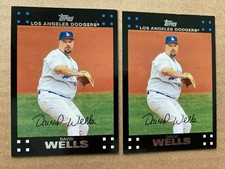 DAVID WELLS Lot of 2  2007 Topps Update base & Red Back #UH15  LA DODGERS