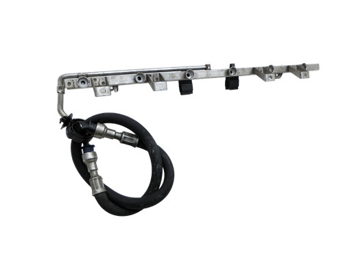 Leitung Kraftstoffleitung Kraftstoffschlauch für BMW X3 E83 03-06 3,0i 170KW