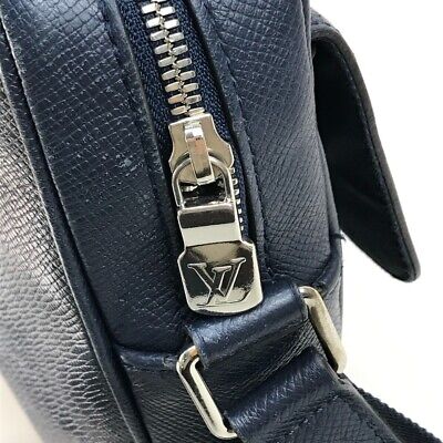 Louis Vuitton Alex Messenger Pm in Black for Men