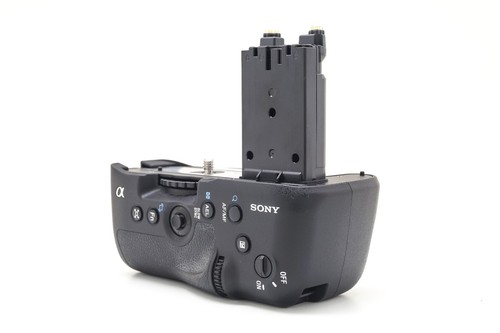 Sony Original VG-C77AM Vertical Battery Grip for Sony A77 Digital Camera Body - Picture 8 of 21