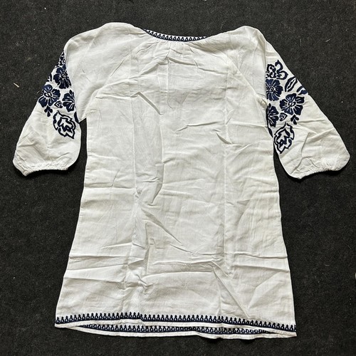 Tommy Bahama St. Lucia Embroidered Mini Dress Coverup, White/Navy Blue, Large - 第 5/5 張圖片