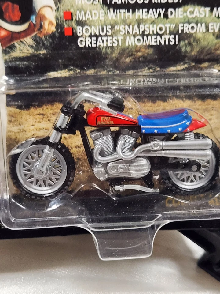 Johnny Lightning King of the Stuntmen Evel Knievel: Evel's Famous "Stuncycle" Foto 4 de 4