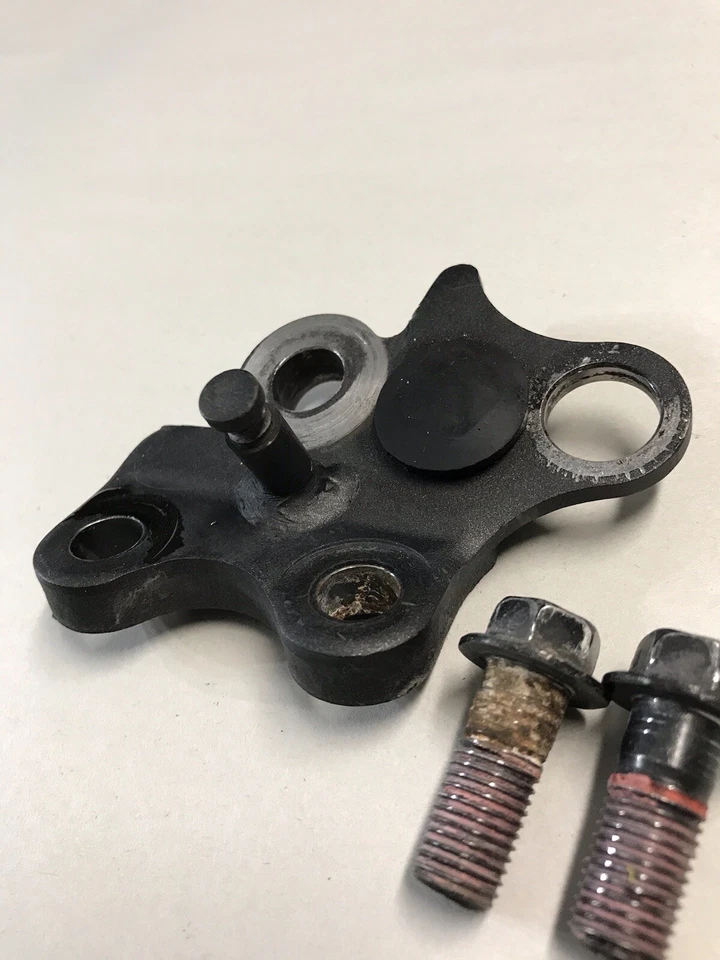 KAWASAKI NINJA ZX6R ZX-6R 2009-2012 SOPORTE LATERAL PARTE # 32043-0059-18R Foto 3 de 4