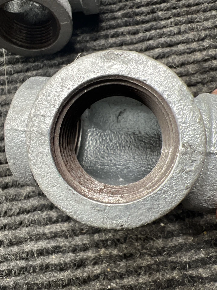 Lot of 2 Ward 3 Way Tee Galvanized Malleable Iron 1" x 1" x 1" - Image 2 of 4