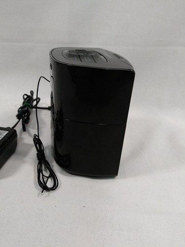 Sylvania SCR1986BT-AS Bluetooth Clock Radio Auto-Set Dual Alarm & USB Charging - Picture 6 of 8