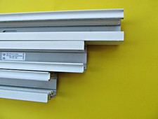 EUTRAC 3- Phasen Stromschiene 1stk. 1m.  in Weiss