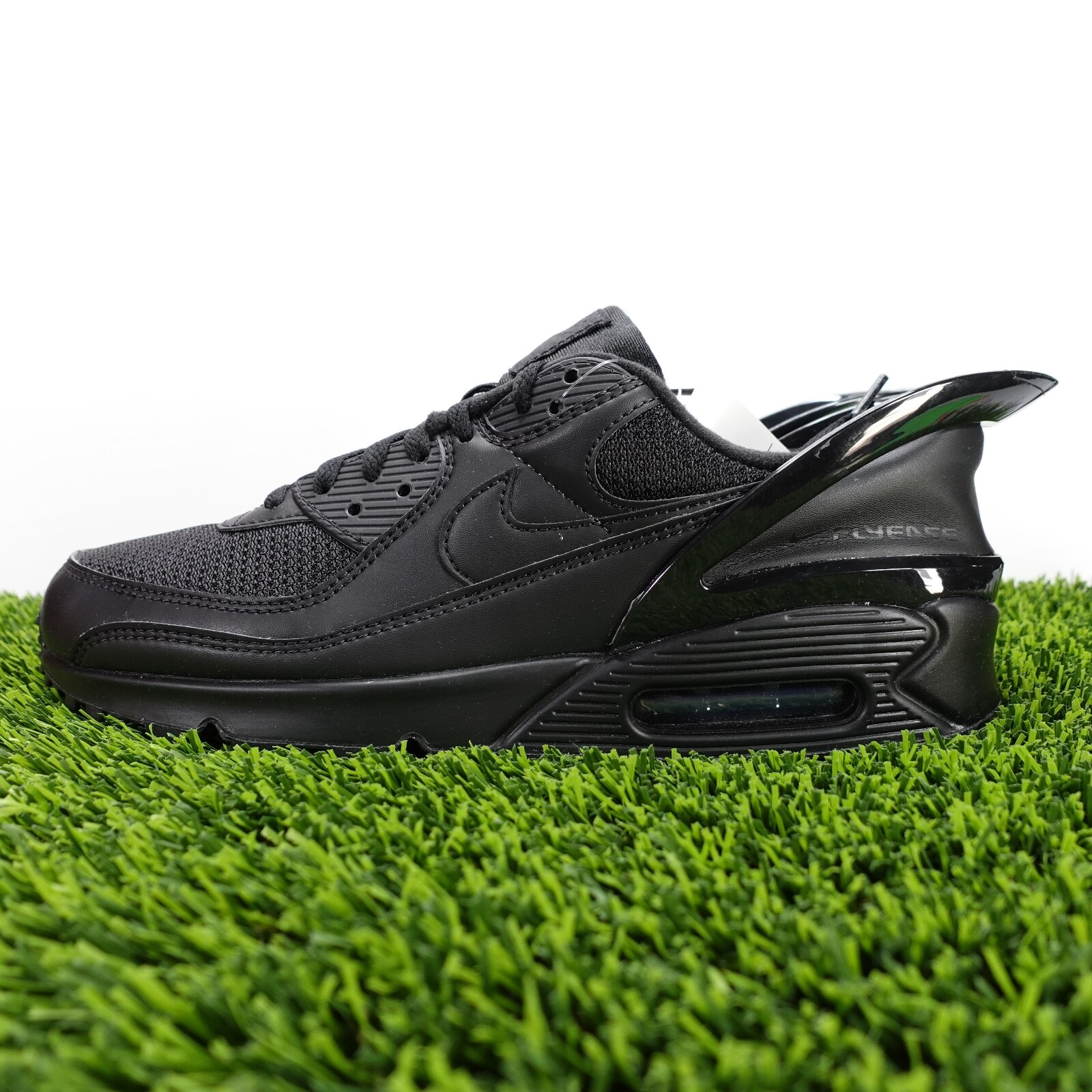 Nike Air Max 90 Flyease Triple Black 