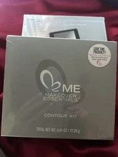 Me Makeover Essentials Contour Kit