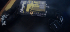 Master Lock: Bike Security. Chain & Padlock. Thermoplastic cover. 0.90m x 6mm.