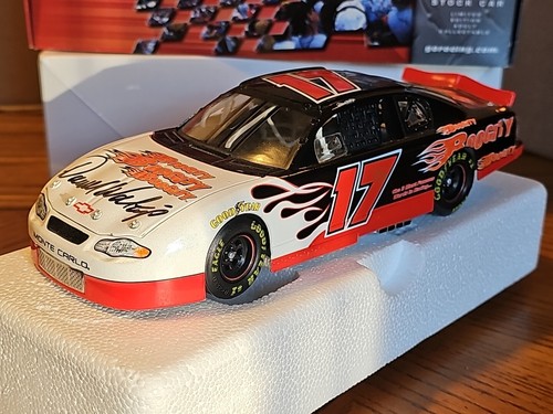 Darrell Waltrip #17 Boogity Autographed 2003 Chevrolet Monte Carlo 1:24 - Picture 3 of 17