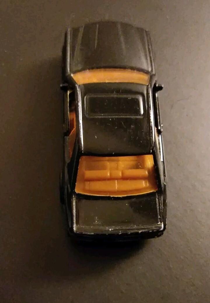 Picture 10 of 18