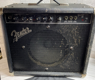 FENDER FRONTMAN 25R PR 225 75W Electric Guitar Amp. Turns On But 
