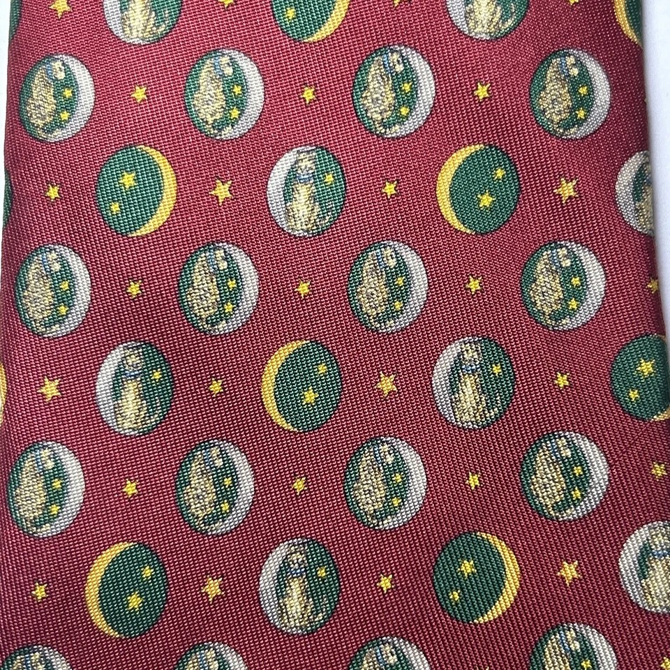 "Corbata Salvatore Ferragamo seda roja cósmica gatos corbata hecha en Italia 59"" x 3,75""" Foto 4 de 4
