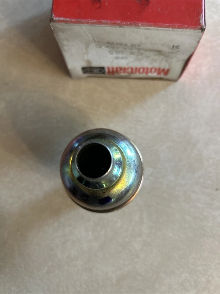 Válvula de retención de tubo de inyección de aire Ford Mustang #D9Az-9A487-C/CX-385 como nueva de Lote Antiguo 1980-85 Foto 4 de 4