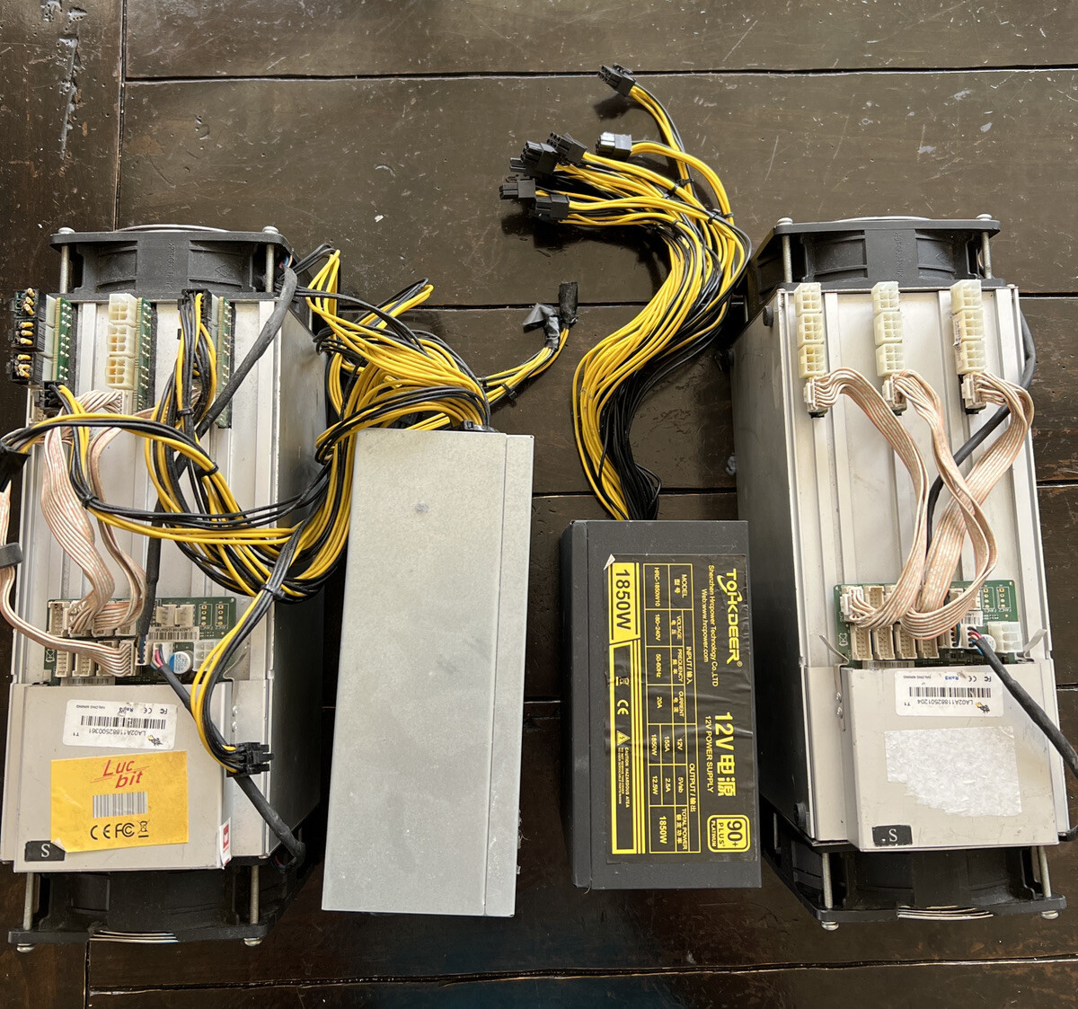 2x Innosilicon T1 (16th) Asic Miner's + 2 Compatible Power Supplies