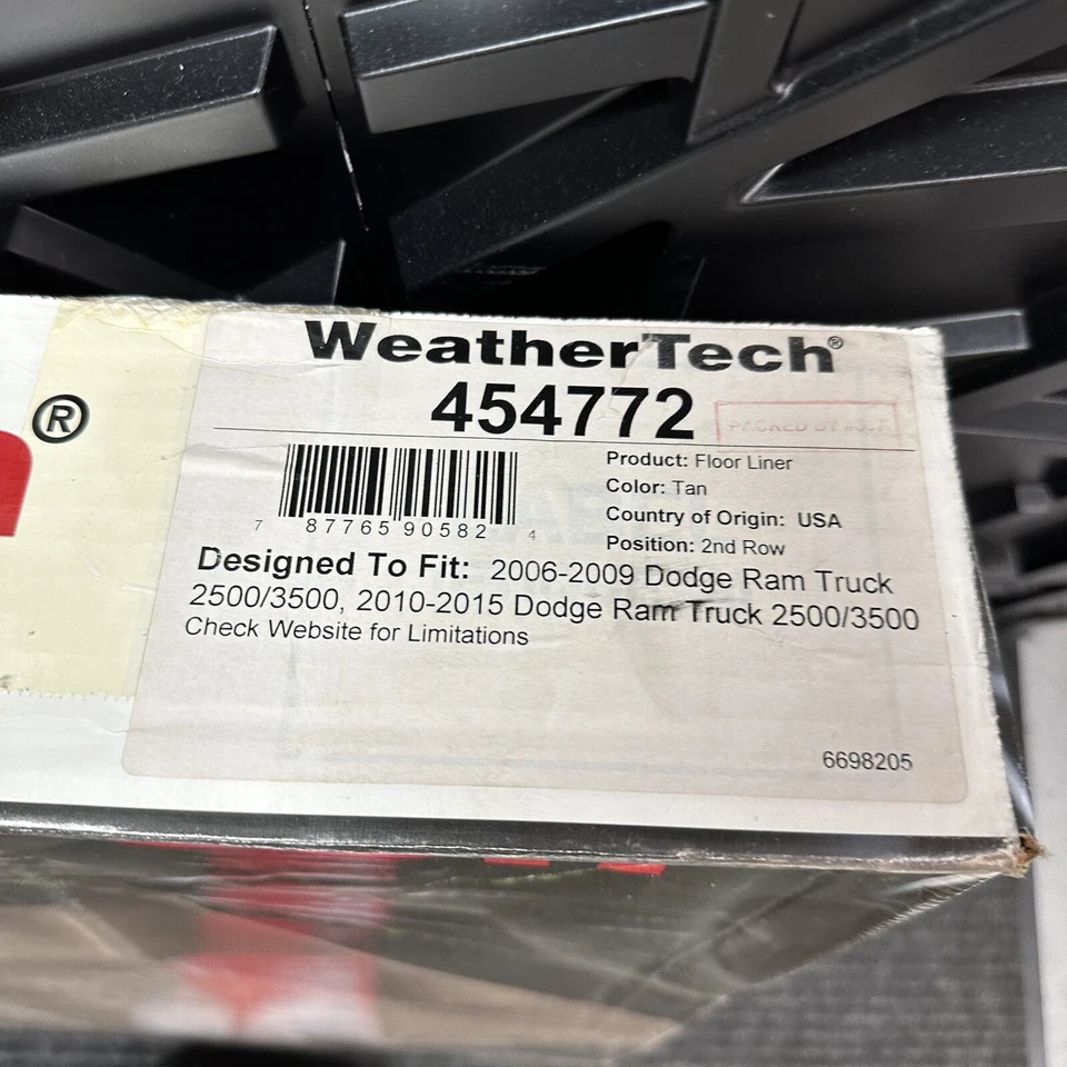 weather tech floor mats #454772 Fits - 2006-2015 Ram 2500/3500 2nd Row Tan Foto 2 de 2
