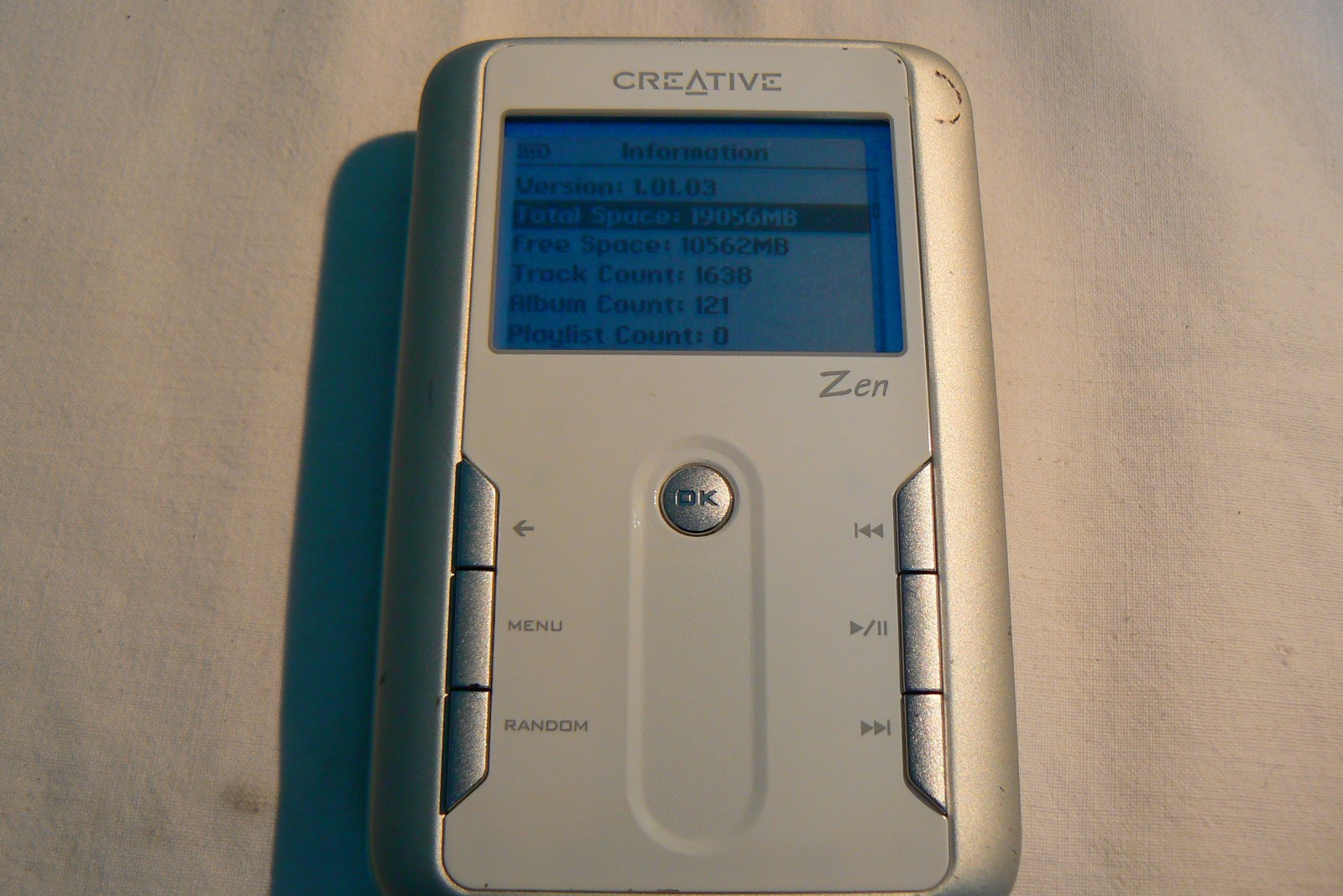Buy Creative ZEN Touch Silver/White ( 20 GB ) Digital Media Player online |  eBay