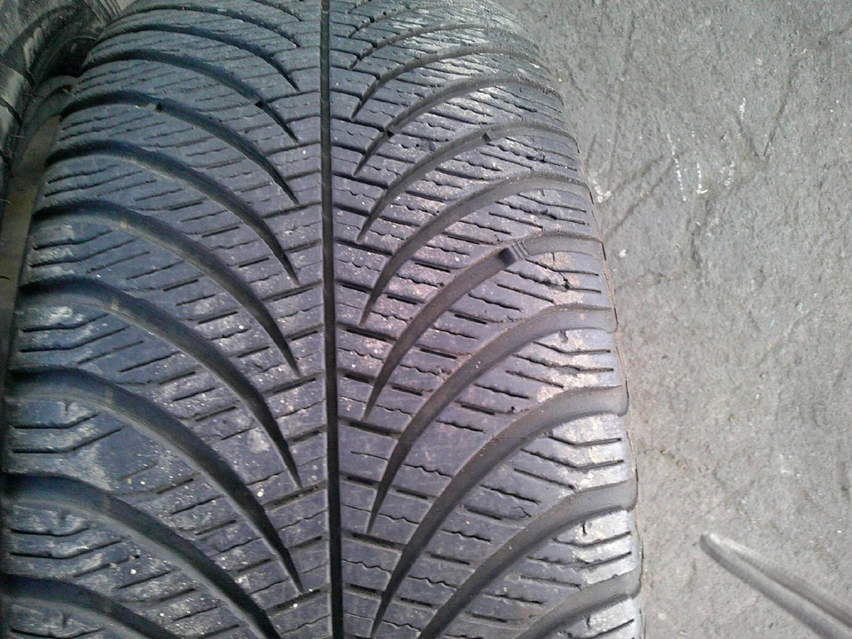 Orig Saab 9-3 93 Y3SF 16 Zoll Alufelgen Radsatz Allwetterreifen Ganzjahresreifen - Bild 3 von 4