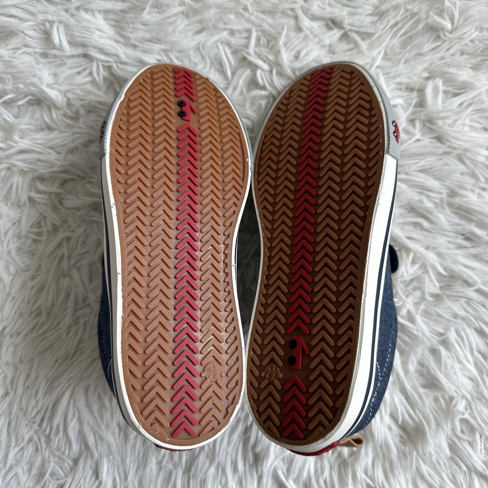 See Kai Run Stevie II Navy Denim Sneaker New In Box Size 2.5