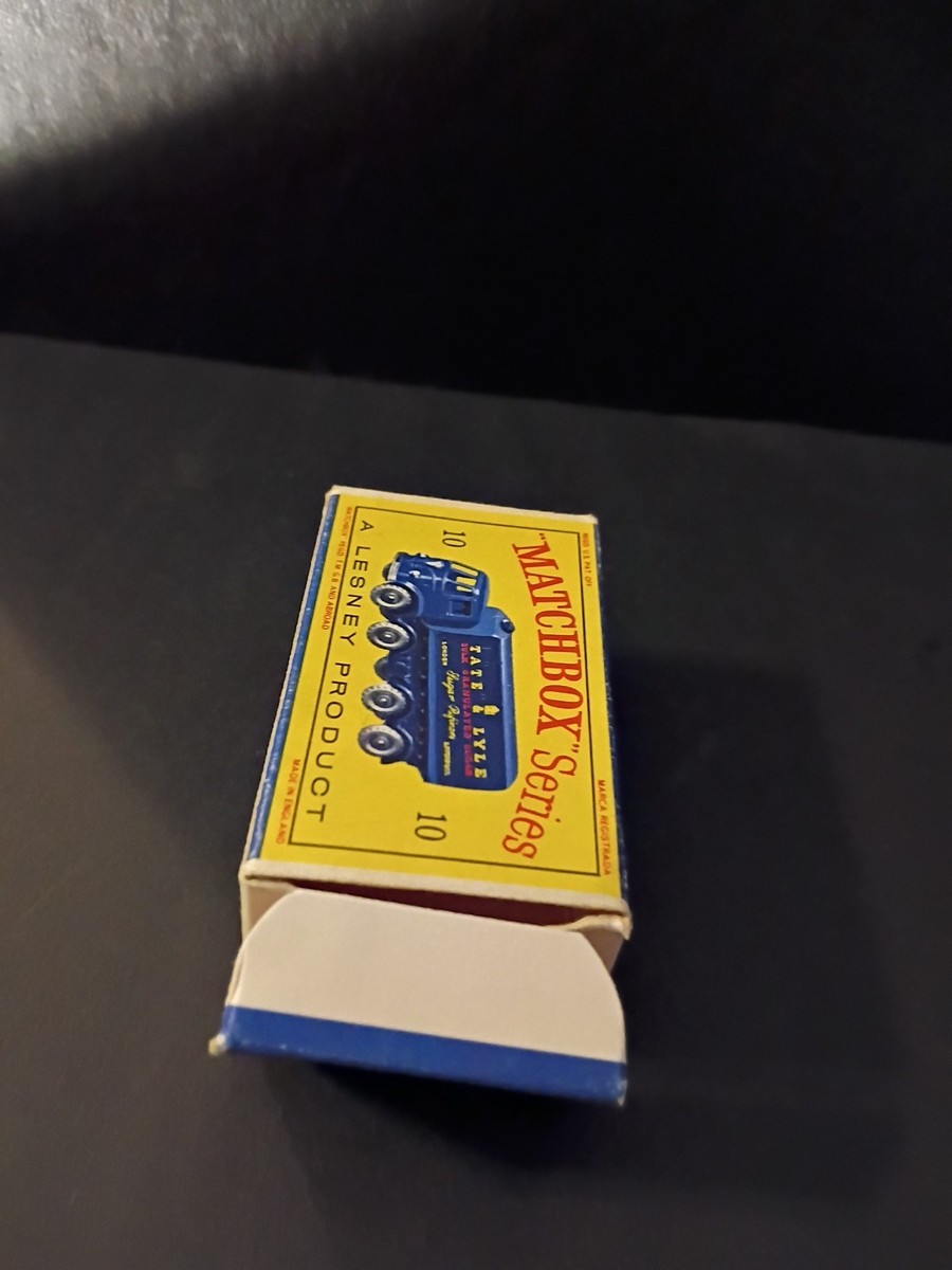 Matchbox #10C Sugar Container Truck 1961 W/Rare Crown @ Rear Decal