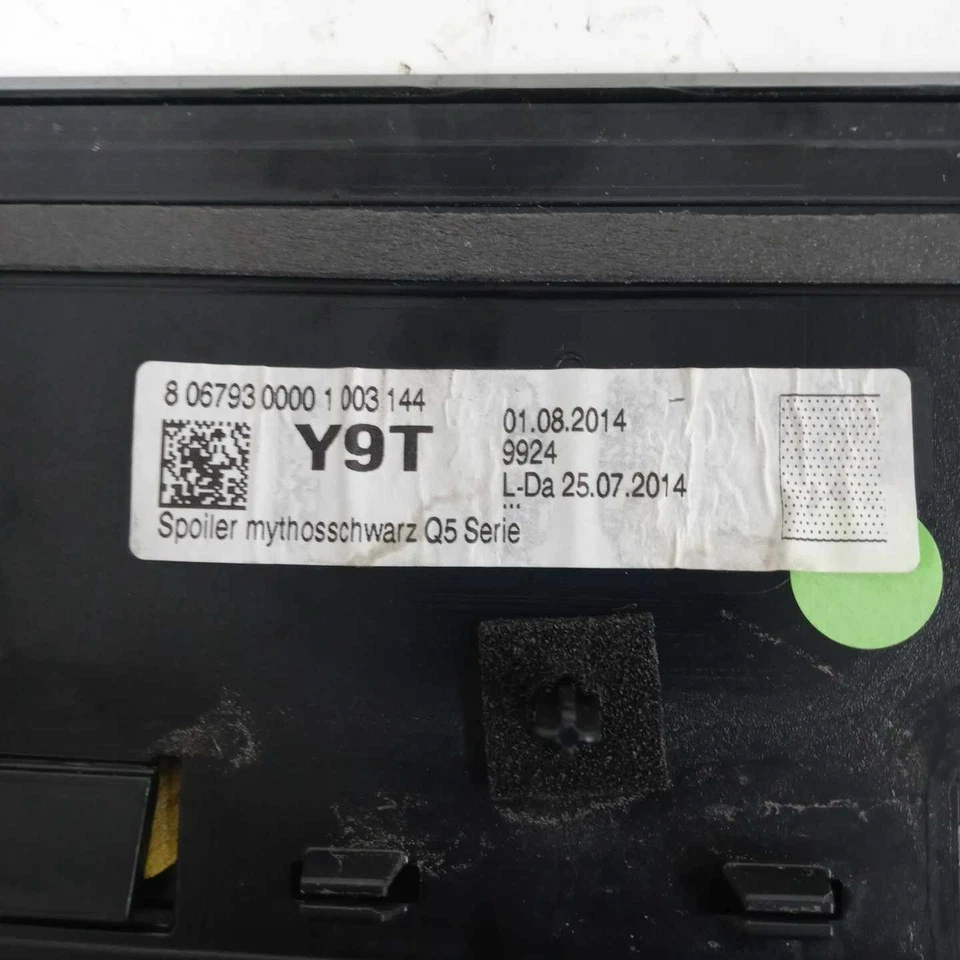 Alerón trasero Audi Q5 2009-17 sin equipamiento aspecto deportivo negro extendido Foto 4 de 4