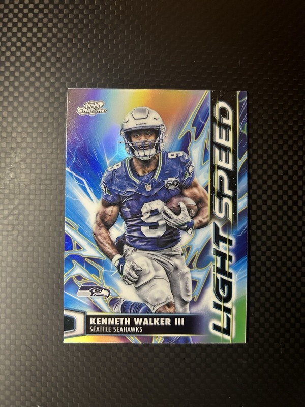 2025 Topps NFL Cosmic Chrome Kenneth Walker Jr. Lightspeed LS-21