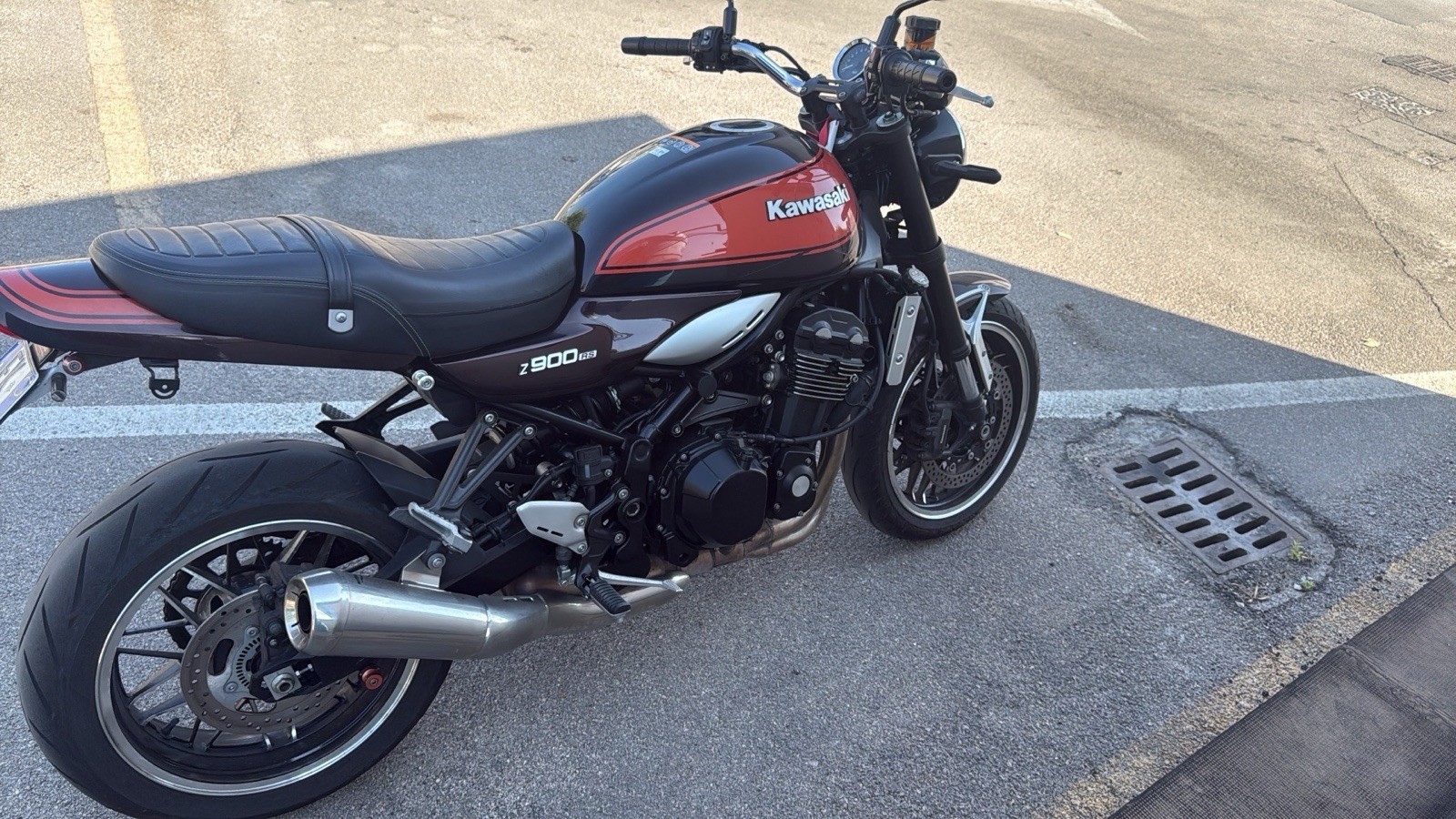 Kawasaki Z900rs foto 4