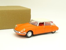 Universal Hobbies SB 1/43 - Citroen DS ID 1958 Orange