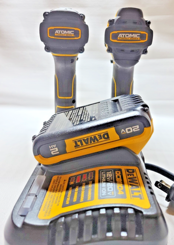 DEWALT, 20V BRUSHLESS DCD850, 1/2, 1/4, ATOMIC COMPACT,W/BATTERY & CHARGER (B4) - Picture 23 of 24