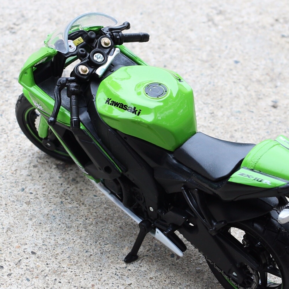 maido⭐️88  Maisto 1:18 Kawasaki Ninja ZX-10R Alloy Motorcycle Bike