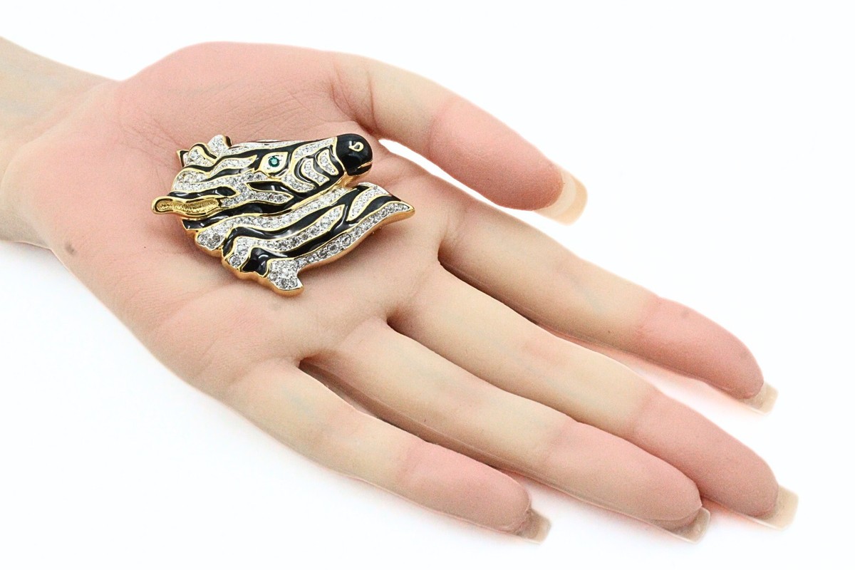 Splendid Swarovski Signed Zebra Head Gold Tone Encrusted
