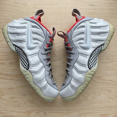 Nike Air Foamposite Pro Size 9.5 US Pure Platinum 616750-003 Glow 