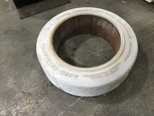 16X5X10-1/2 Monarch Solid Press-On Forklift Tire Smooth Non Marking #T119G42PR7