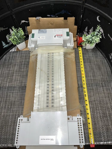 NEW- ABB PANEL BOARD PL342DL400T2NC 480V 50/60hz 400A 3 PHASE HT411141