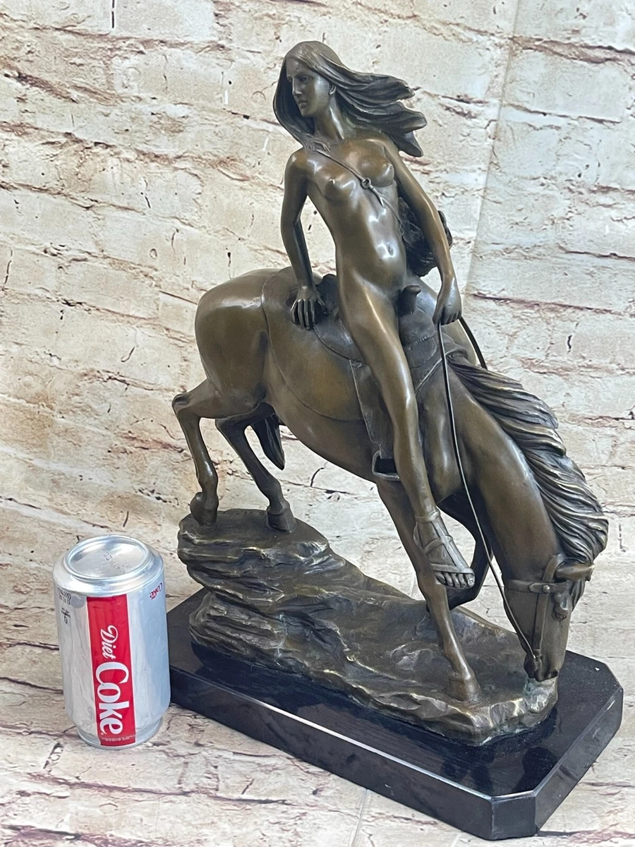 The Joli Nue Femme Equitation Sur Her Cheval Bronze Sculpture Art