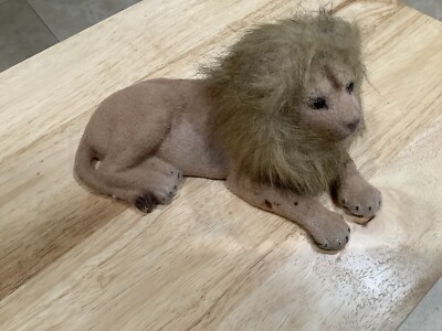 Vintage Flocked Male Lion with Fur  Glass eyes