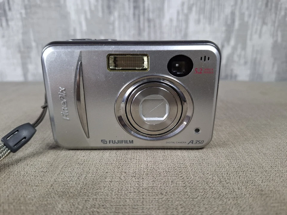 Fujifilm FinePix A Series A350 5.2MP Digital Camera - Silver, photo 1 of 5