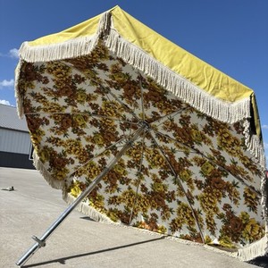 Vtg Fringe Vinyl Tilting Finkel? Aluminum Patio Umbrella Flowers Yellow 7ft