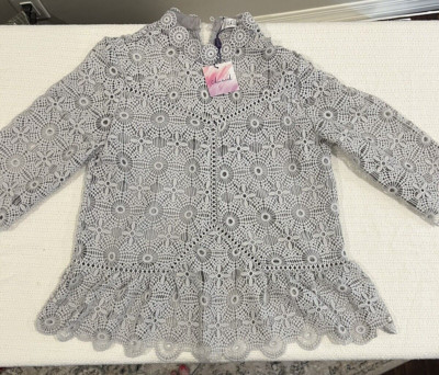 NWT Chic Wish Lined Crochet Lace Top Grey Covered Button Back Flared Bottom M/L